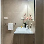 Leza كونيل ذي لا فرونتيرا