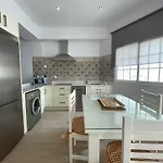 شاليه Leza