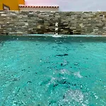 شاليه Leza