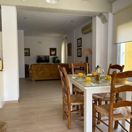 Leza Dağ evi *